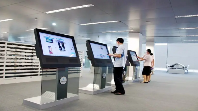 觸摸一體機(jī)的價(jià)格與什么因素有關(guān)？